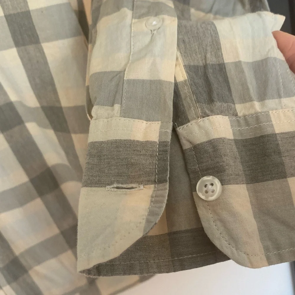 J. Crew Mercantile Plaid button‎ down shirt. Size Small